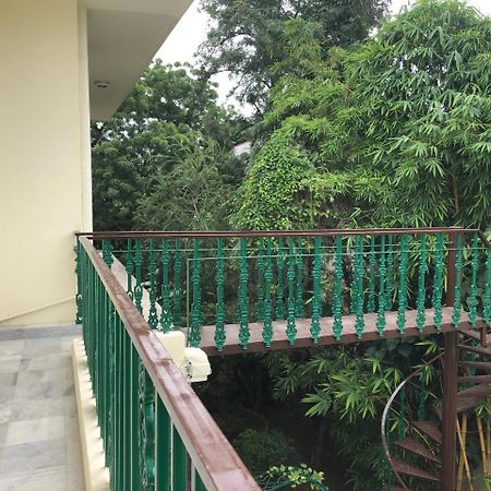 ホテル Barwara Kothi ジャイプール エクステリア 写真