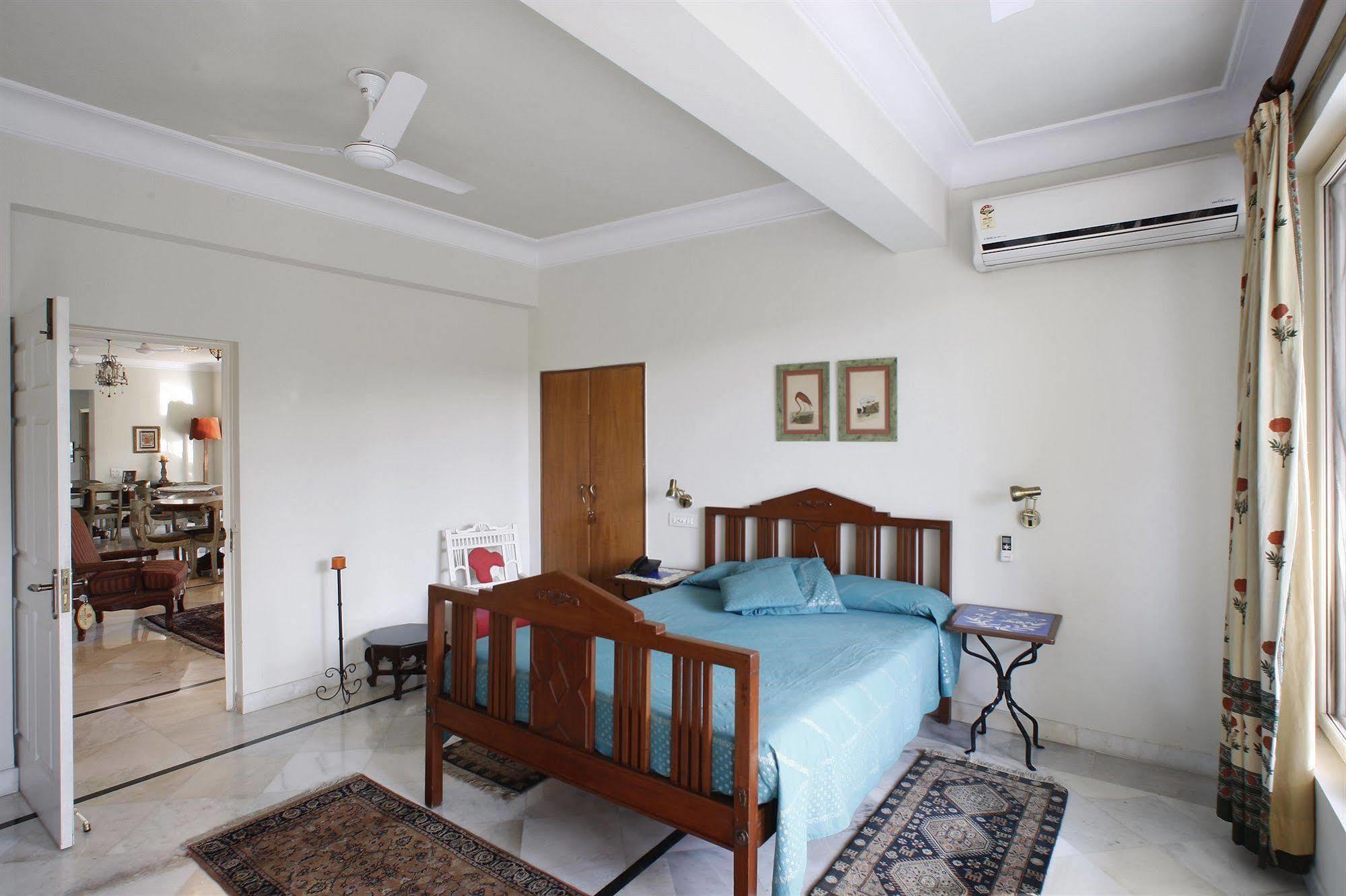 ホテル Barwara Kothi ジャイプール エクステリア 写真