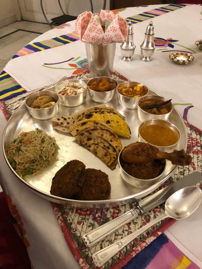ホテル Barwara Kothi ジャイプール エクステリア 写真